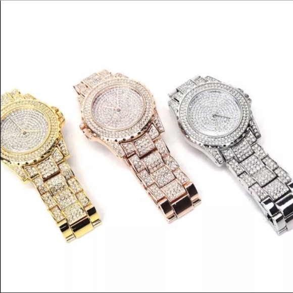 Silver is now in stock 🌟 The Ultimate Bling Watch - Picture 3 of 7